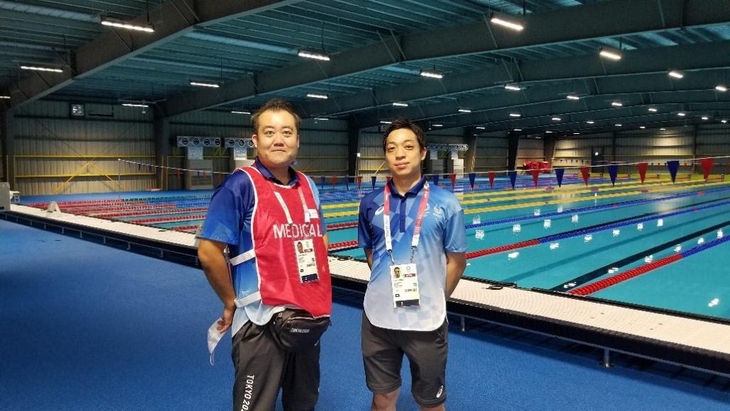 東京2020オリンピックの水泳競技会場で救護ドクターとして活躍した院長 吉岡範人
